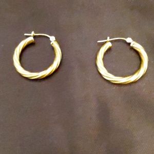 14 karat gold earrings